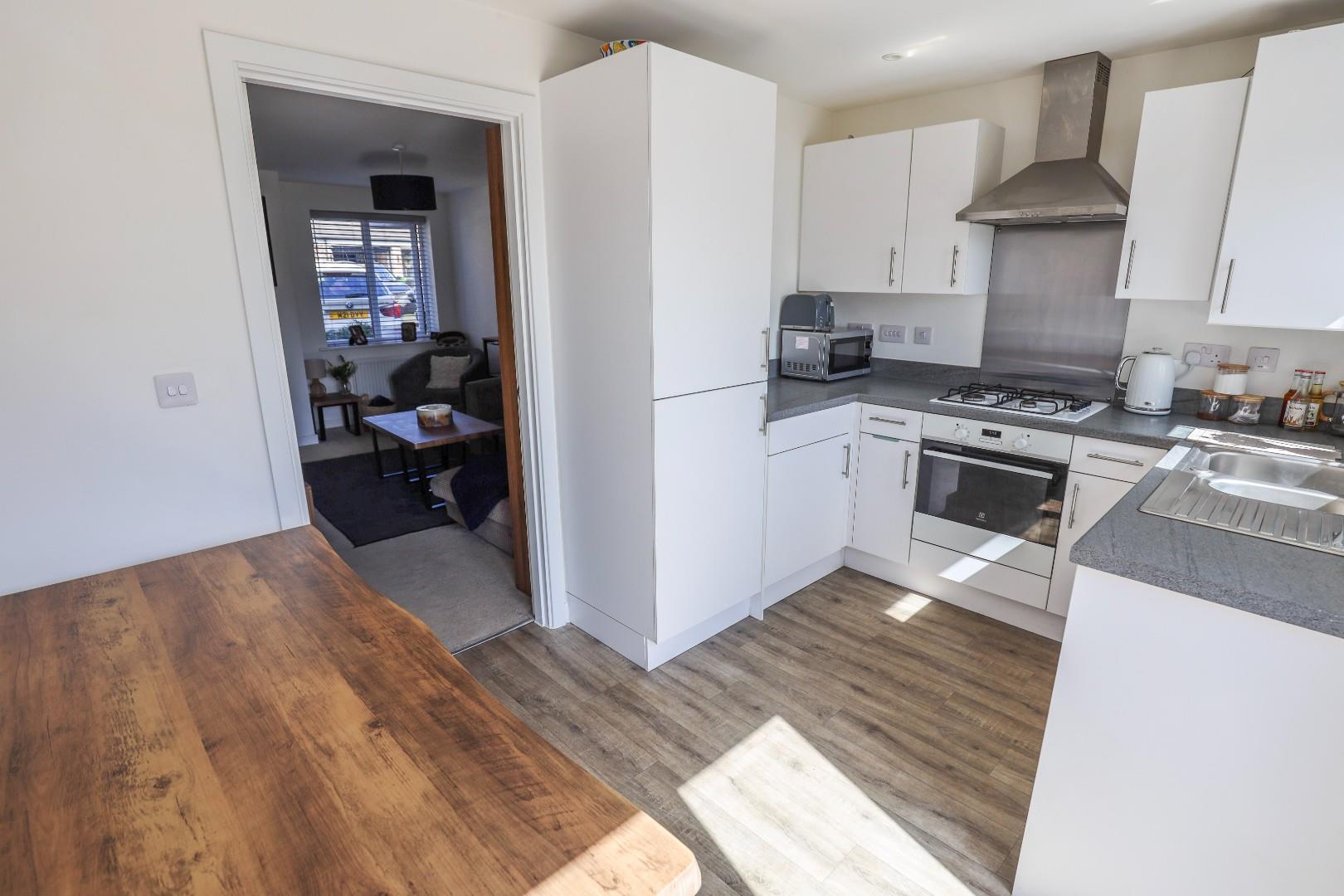 88 Plasnewydd Walk, Llantwit Major, Vale Of Glamorgan, CF61 2YZ